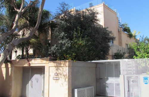 Herzliya Pituach Villa | Luxury Villa with a Sea View and a heated pool