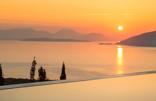 Fiskardo Villa | Luxury Villa with Heated Infinity Pool, Spectacular Sea Views, Great Location