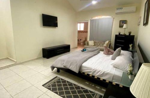 Guayacanes Apartment | Luxury villa with pool and close to the beach