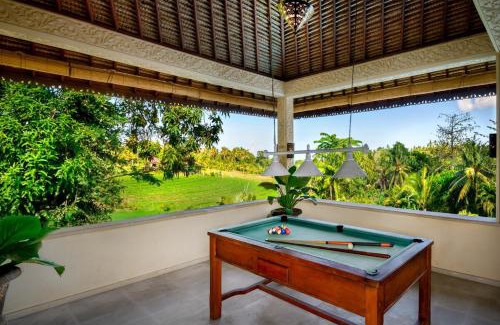 Suraberata Villa | Luxury Villa with Pool, Yoga, Jungle activities & Surf near Balian Beach