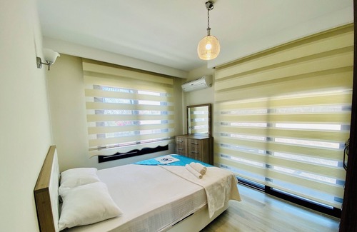 Kadnlar Denizi Mahallesi Villa | Luxury Villa with private pool '' Flamingo 7'' !! Near the beach!Private parking