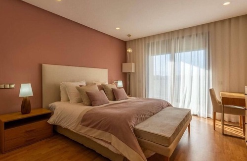 Gueliz Villa | "Luxury Villas: Your Elegant Escape to the Heart of Paradise"