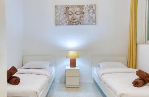Sliema Apartment | Luxury Waterfront Stay in Prime Sliema Area