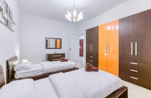 Sliema Apartment | Luxury Waterfront Stay in Prime Sliema Area