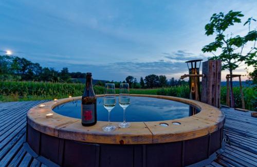 Straden Ski Chalet | Luxus Kellerstöckl mit Privatem Hot Tub