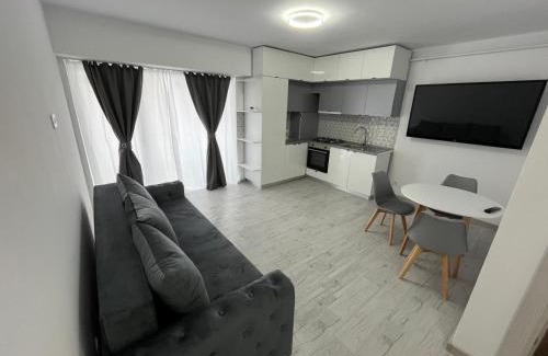 Craiova Apartment | Luxy