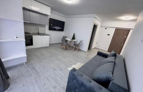 Craiova Apartment | Luxy