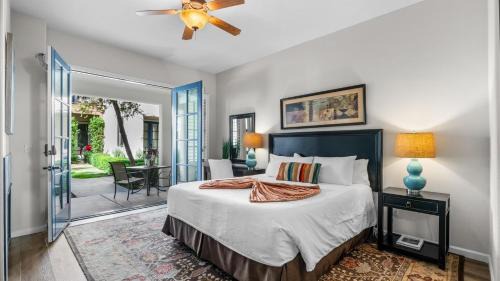 La Quinta Hotel | LV033 Quaint Downstairs Legacy Villas Suite