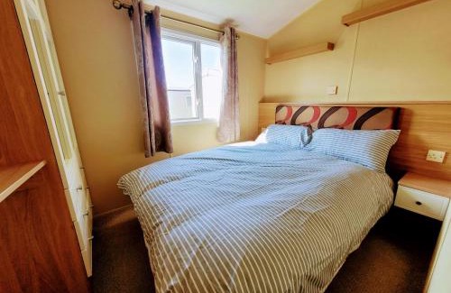 Rhyl Resort | Lyons Robin Hood Holiday Park, The Shamrock Way