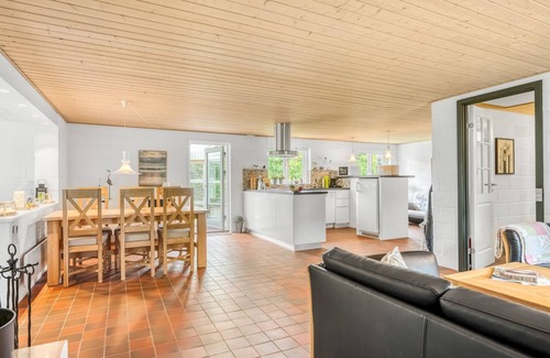 Amtoft House | "Lyra" - 500m to the fjord by Interhome