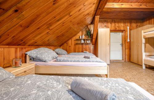 Horni Marsov Cabin | Lysečinská bouda