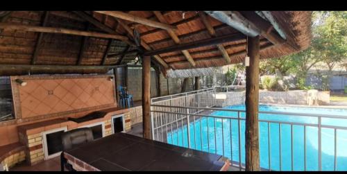 Ethekwini House | Lytton guest house