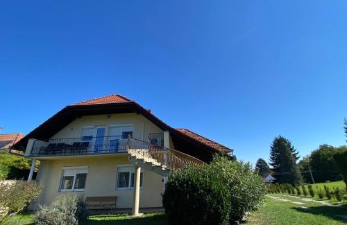 Zalakaros Apartment | Mária Apartmanház
