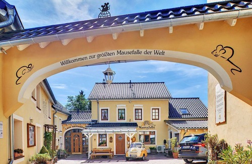 Neroth Apartment | Mäusezimmer - Spa and Wellness Hotel am Eifelsteig*