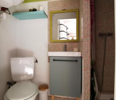 Meze Apartment | Mèze, charmant petit studio proche port
