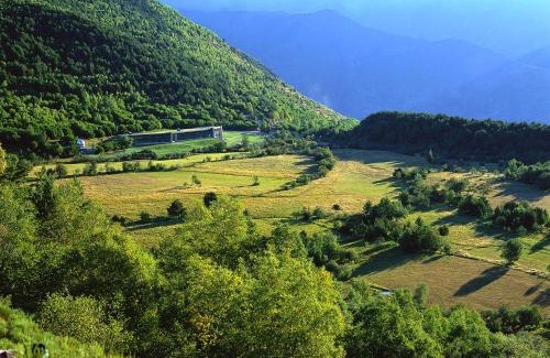 Alt Aneu Hostel | MónNatura Pirineus