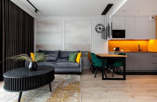Mlyniska Apartment | Młode Miasto Doki Apartments by HappyStay