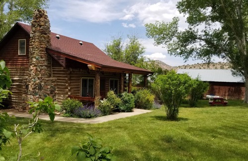 Spanish Valley Cabin | M-4 Cabin - Accommodates up to 6 and is pet friendly.