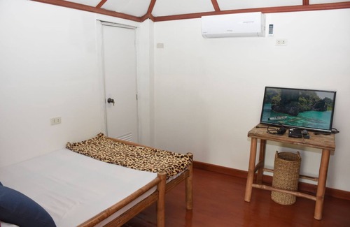 San Luis Hotel | M Rishon
