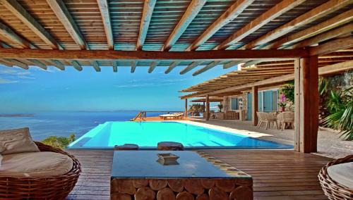 Faros Armenistis Villa | M11 - Seaview Villa - Luxury Villa with pools & views