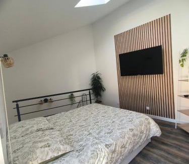 Saint-Remy-de-Chargnat House | Ma douce Fenière