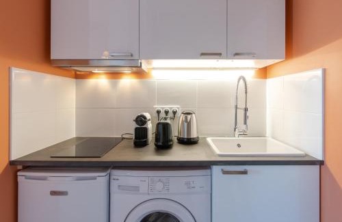 7th Arrondissement Apartment | Macé Studio Apartment