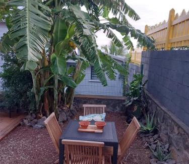 Saint-Pierre De La Reunion Apartment | Maca'z Grand Bois 2-4 personnes