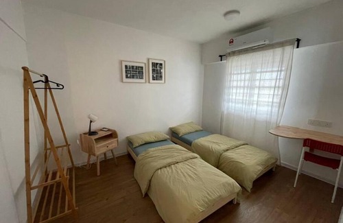Downtown George Town Apartment | Macallum Flat