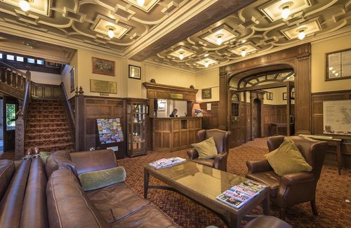 New Forest District Resort | Macdonald Elmers Court Resort