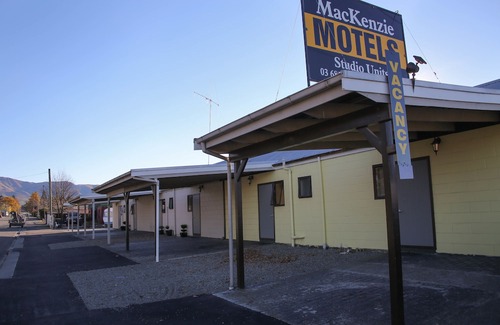 Fairlie Hotel | Mackenzie Motels