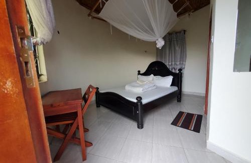 Rubirizi Hotel | Mackline Rest House