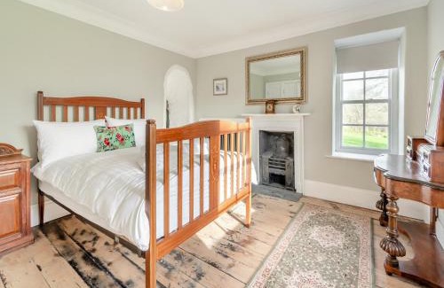 Milford Haven House | Maclaren House