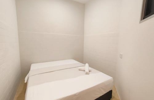 Central District House | ₘₐcₒ ₕₒₘₑ【Private Room】@Stulang 【CIQ】【Mid Valley】