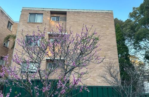 Macquarie Park Apartment | Macquarie Treetops - Sydney 2BR Apt with FREE parking at Macquarie Park
