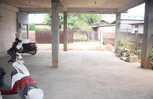 Sualkuchi House | Maddy's Guest House