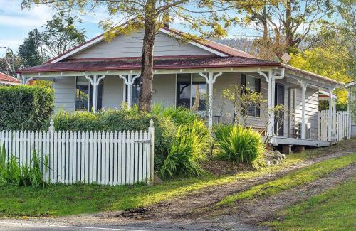 Barrengarry House | Maddys KV, Kangaroo Valley