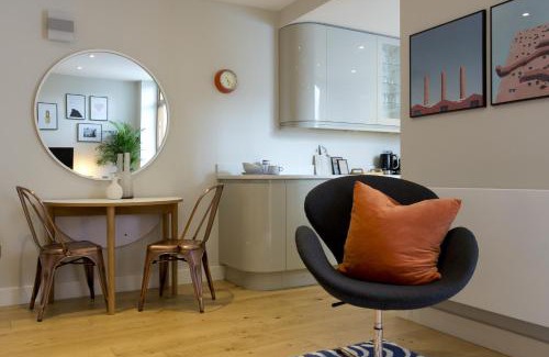 Balham Apartment | Madison Hill - Byrne Garden 2 - One bedroom home