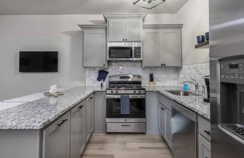 Amarillo Apartment | Madison Square - Unit 2