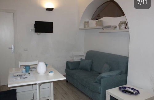 Ustica House | Mads Apartment 220159