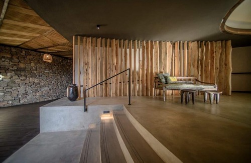 Ulundi Cabin | Madwaleni River Lodge - Babanango Game Reserve