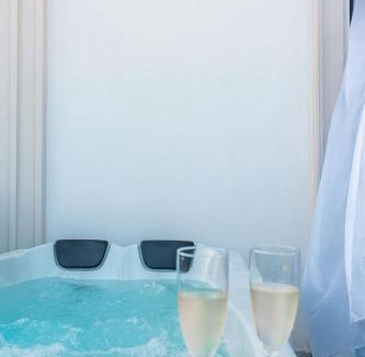 Qender Hotel | Mae Select Hotel