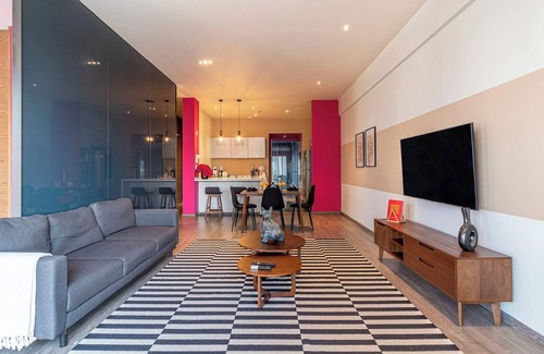 Reforma Apartment | Magenta by Kukun Summ