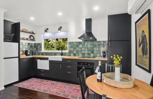 Bundanoon House | 'Maggie s Place' - Quaint 2-Bed Getaway Home