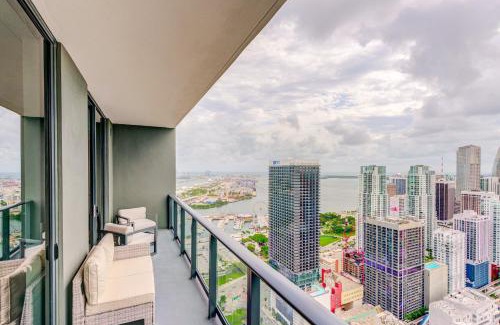 Downtown Miami Apartment | Magic Miami Penthouse Balcony Ocean View, Pool Resort, Spa, Heart of Miami