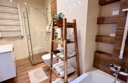 Katowice Apartment | Magic Place III - Francuska Park - Free Garage - Self Check-in