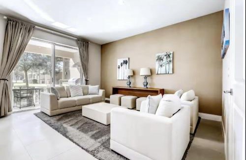 Almont House | Magic Village Townhouse, Minutes from Disney, Pool, Grill