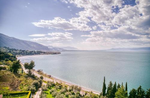 Kamena Vourla Apartment | Magical View Studios 1 Asproneri, Kamena Vourla