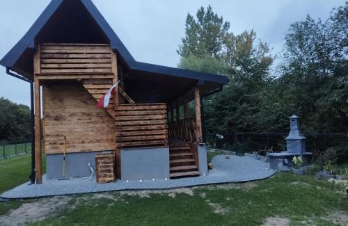 Dukla Ski Chalet | Magiczna Chatka nad rzeką Bieszczady