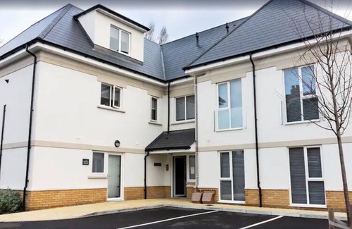 Runnymede Apartment | Magna House - Luxury Studio Flat 11