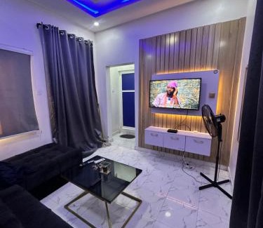 Lagos Apartment | Magnanimous Apartments 1bedroom flat at Ogudu